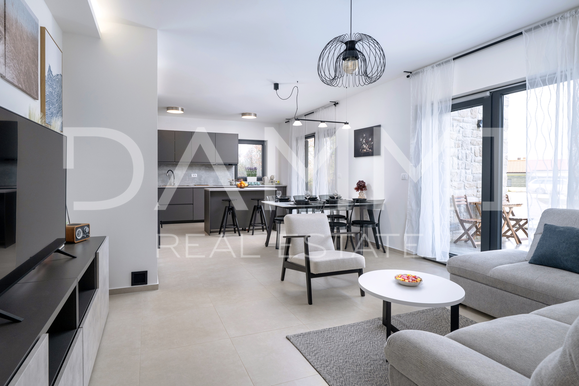 Istra&comma; Rakalj- moderna vila s bazenom&comma; pogled more