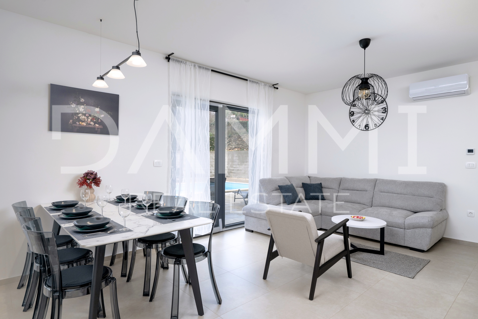 Istra&comma; Rakalj- moderna vila s bazenom&comma; pogled more