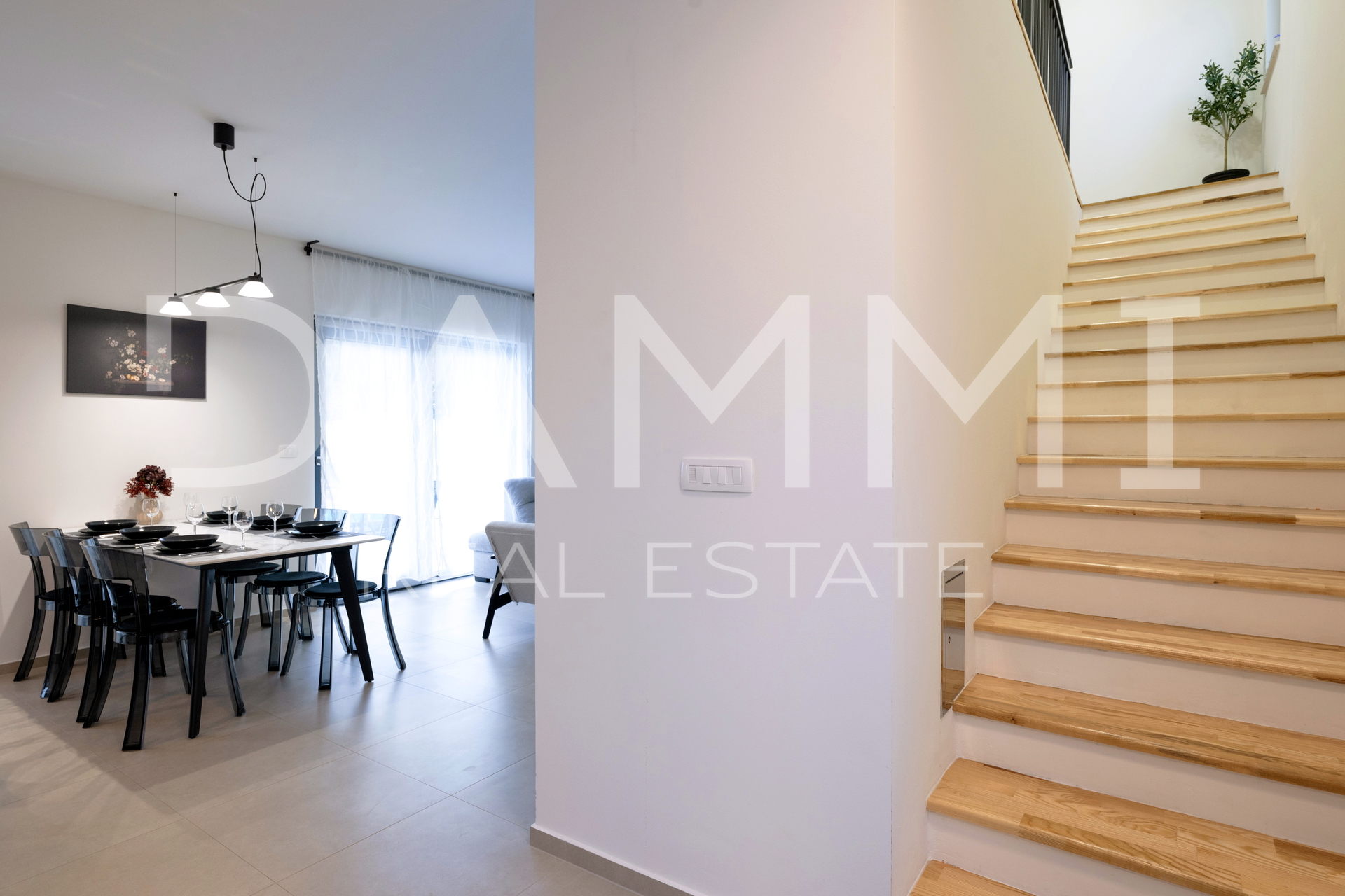 Istra&comma; Rakalj- moderna vila s bazenom&comma; pogled more