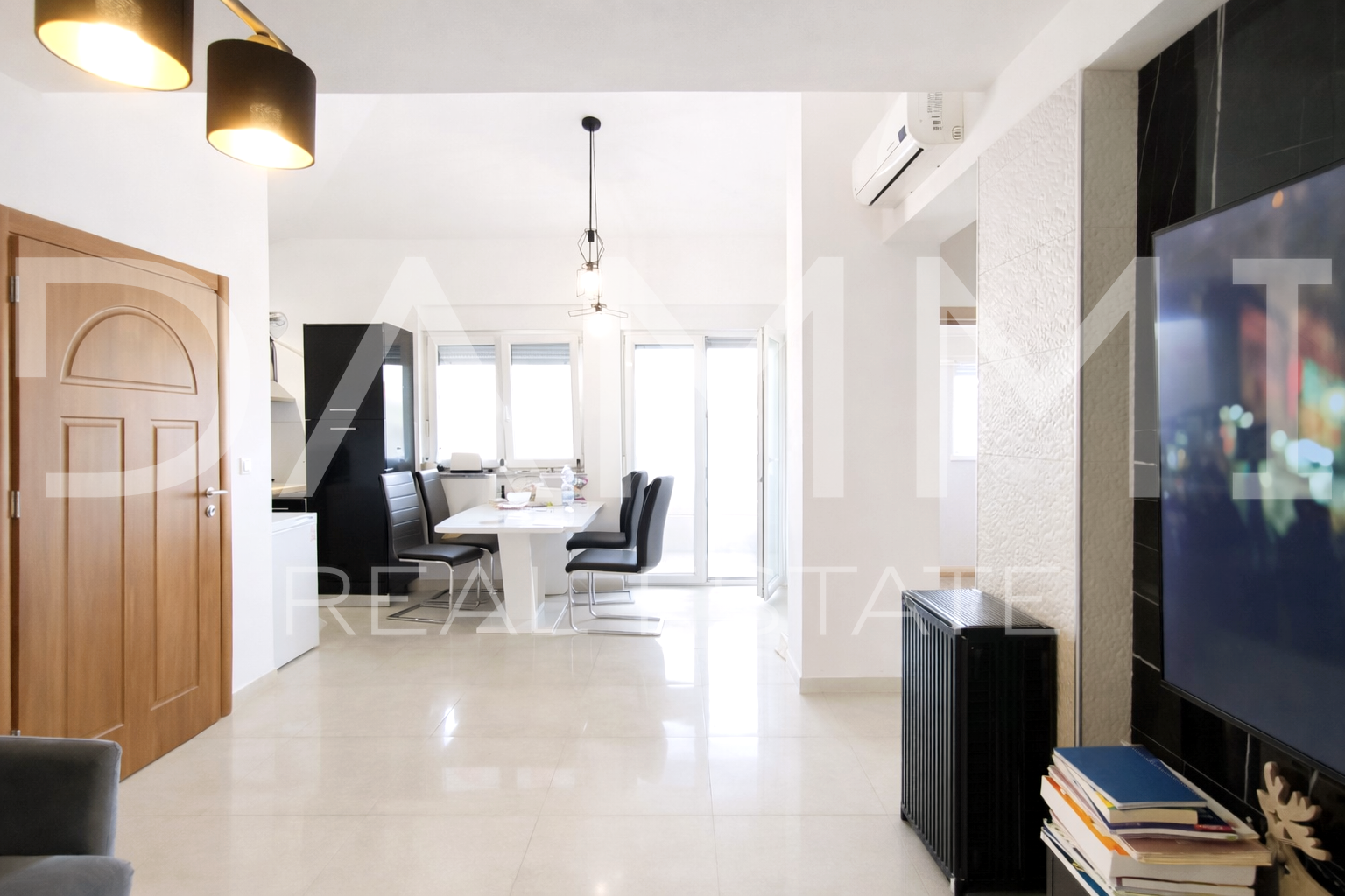 Pula&comma; Ka&scaron;tanjer - dvosoban stan novije gradnje