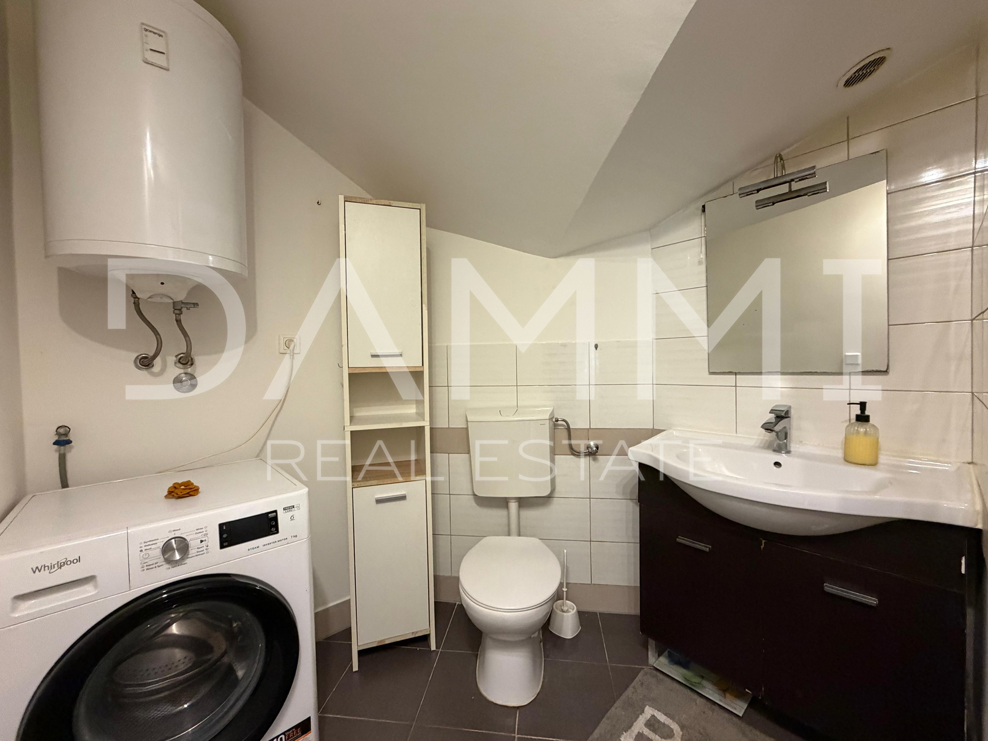 Pula&comma; Stoja&comma; ure&dstrok;en stan na odli&ccaron;noj lokaciji