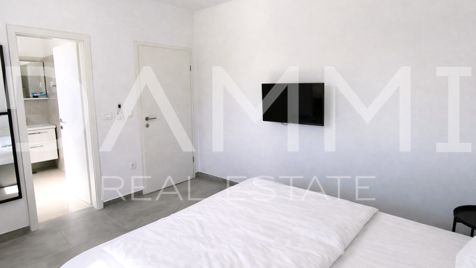 Istra&period; Vodnjan - vila sa bazenom&comma; predivna oku&cacute;nica