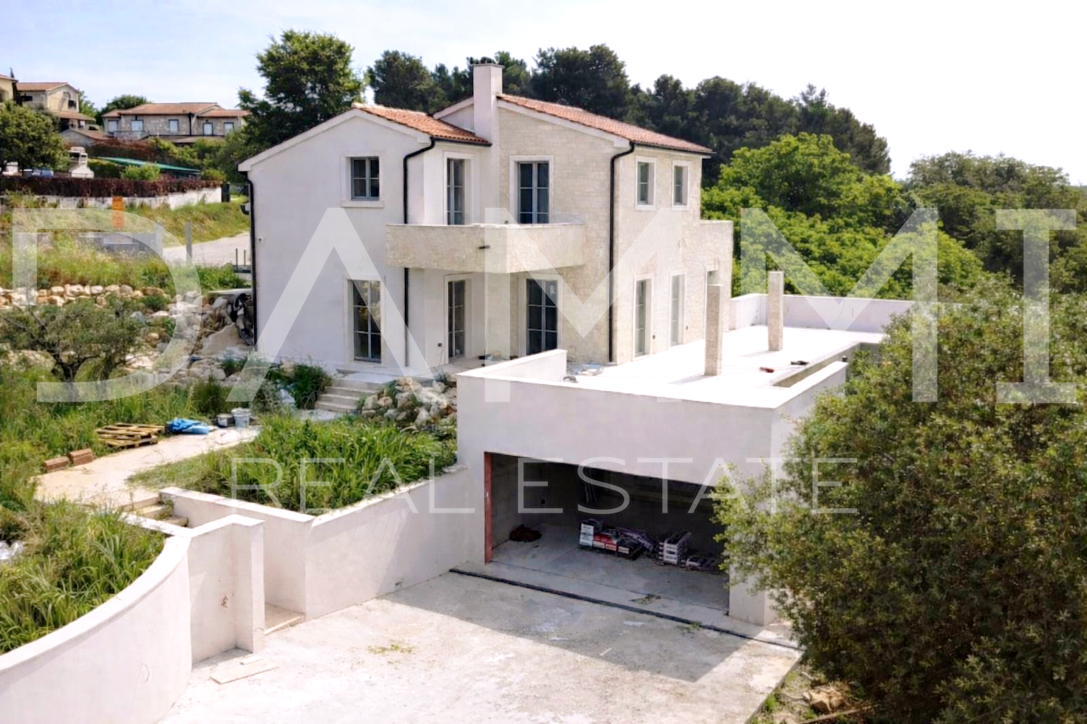 Istra&comma; Sveti lovre&ccaron; - luksuzna vila sa bazenom&comma; predivan pogled