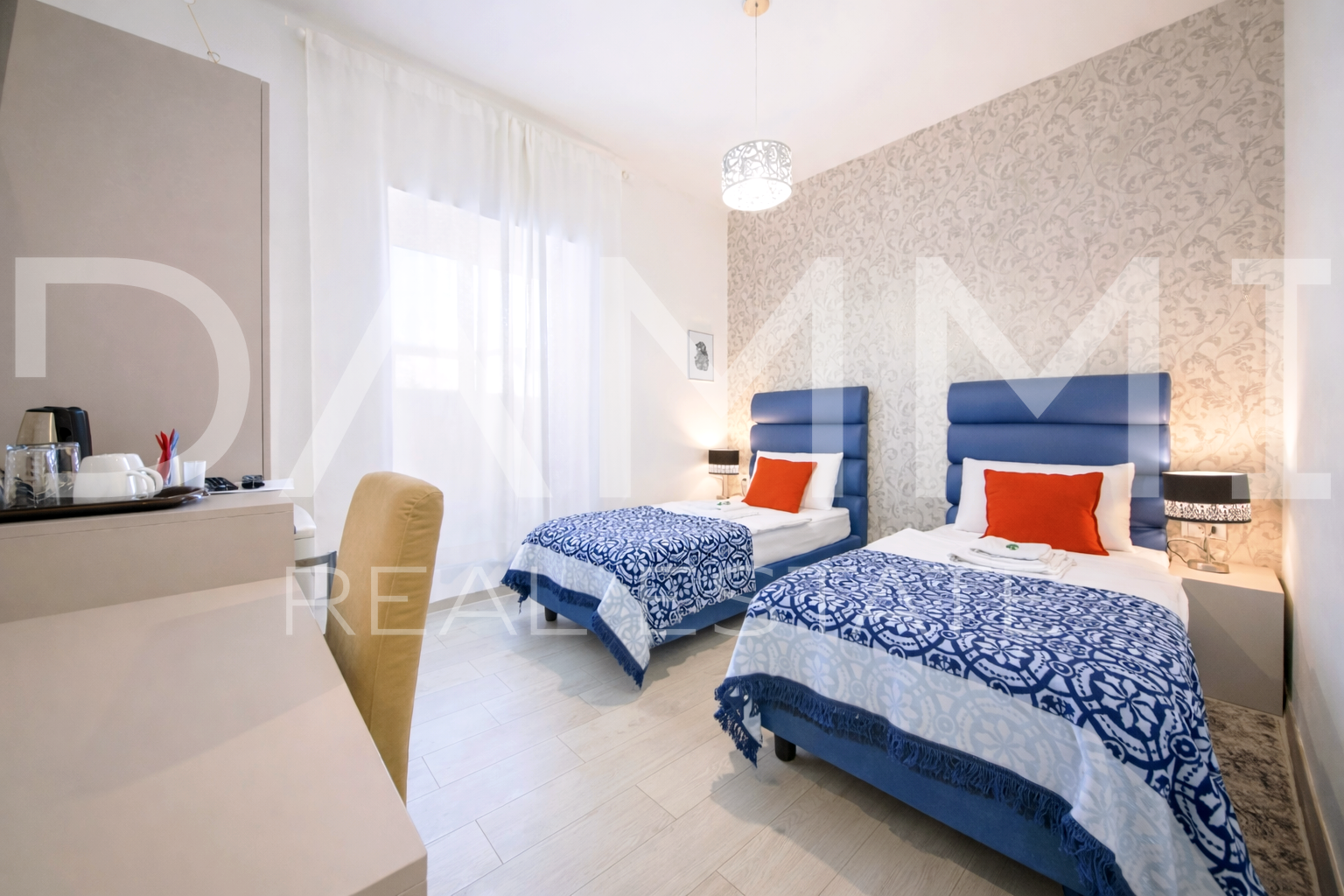 Pula&comma; centro - appartamento con 4 unit&agrave; e parcheggio