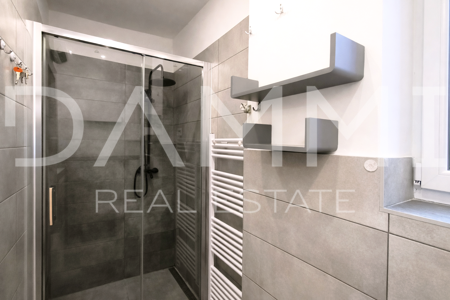 Pula Zentrum &ndash; neu renovierte Zweizimmerwohnung&comma; perfekte Lage