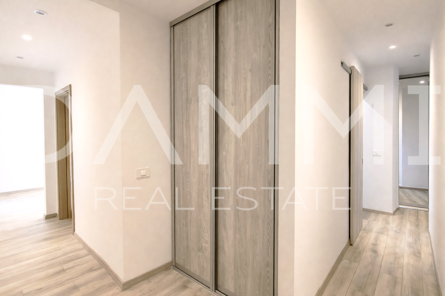 Pula Zentrum &ndash; neu renovierte Zweizimmerwohnung&comma; perfekte Lage