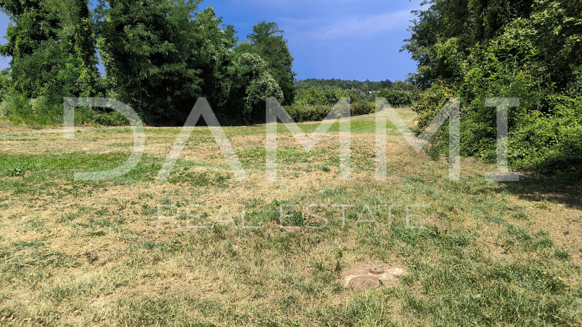 Istria&comma; Sutivanac&comma; terreno edificabile&comma; bella posizione