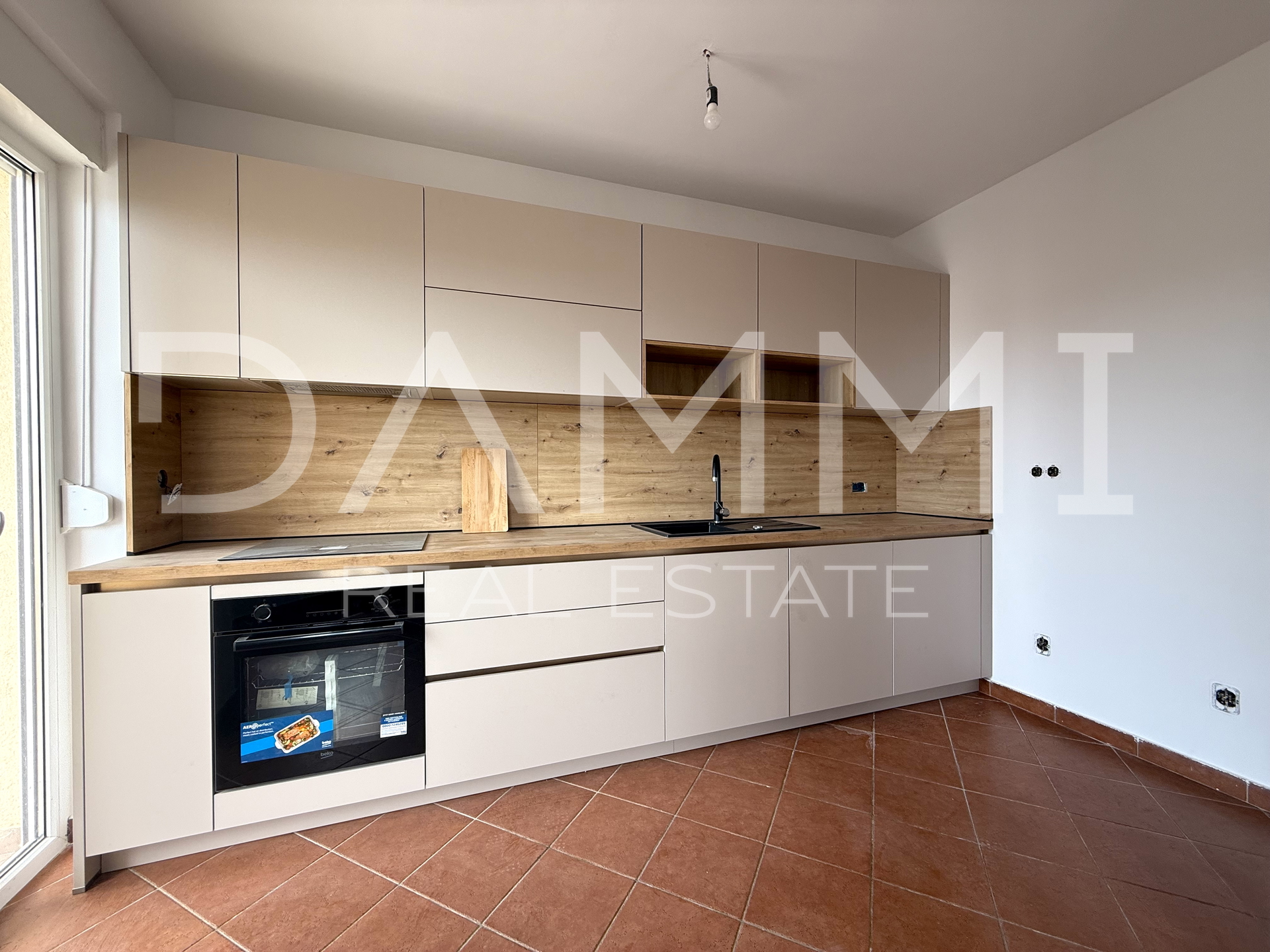 ISTRA, ROVINJ - Prostrani stan s dvije spavaće sobe na vrhunskoj lokaciji