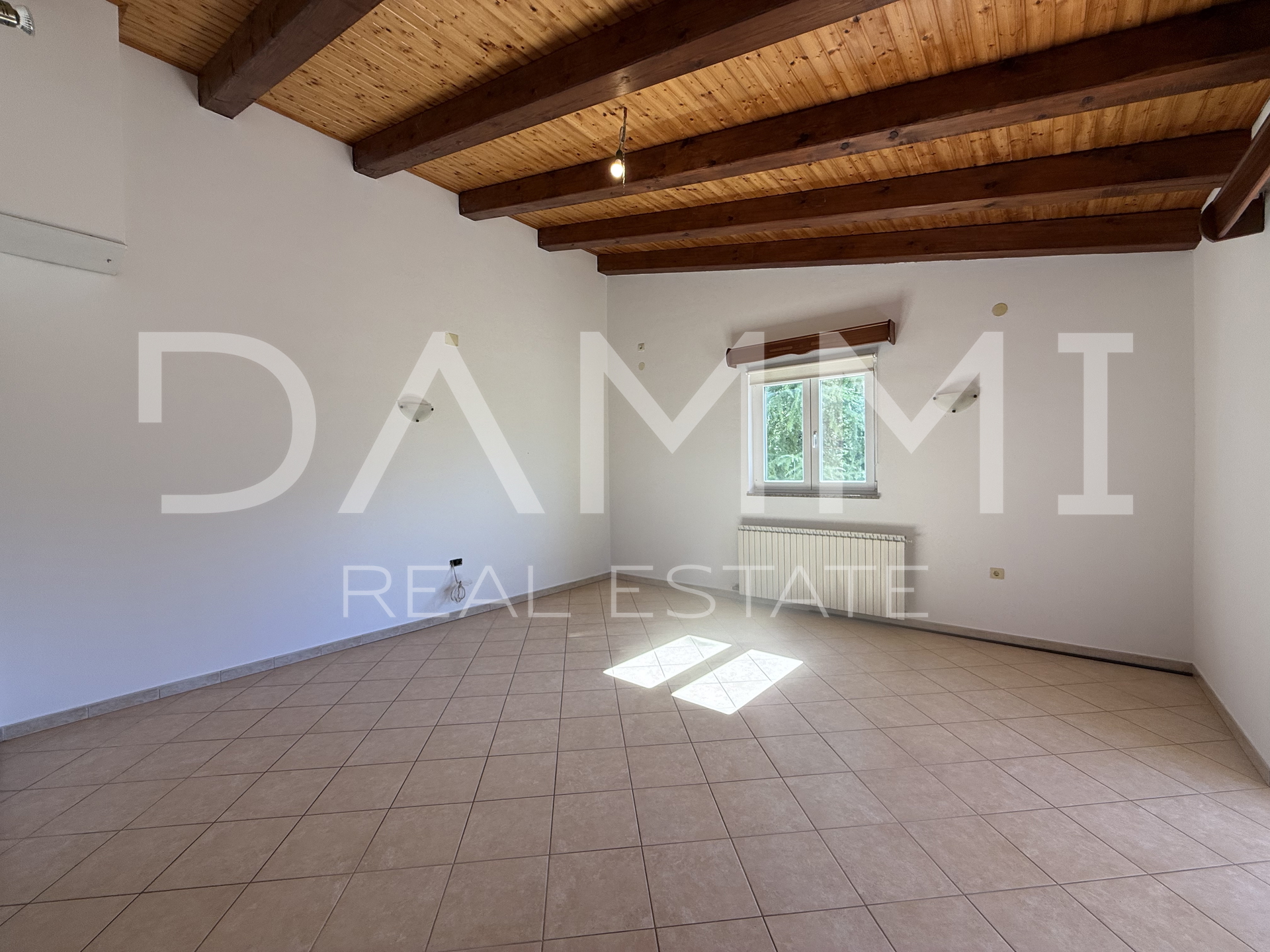 ISTRA, ŽMINJ - Family house for all greenery lovers in the surroundings of Žminj