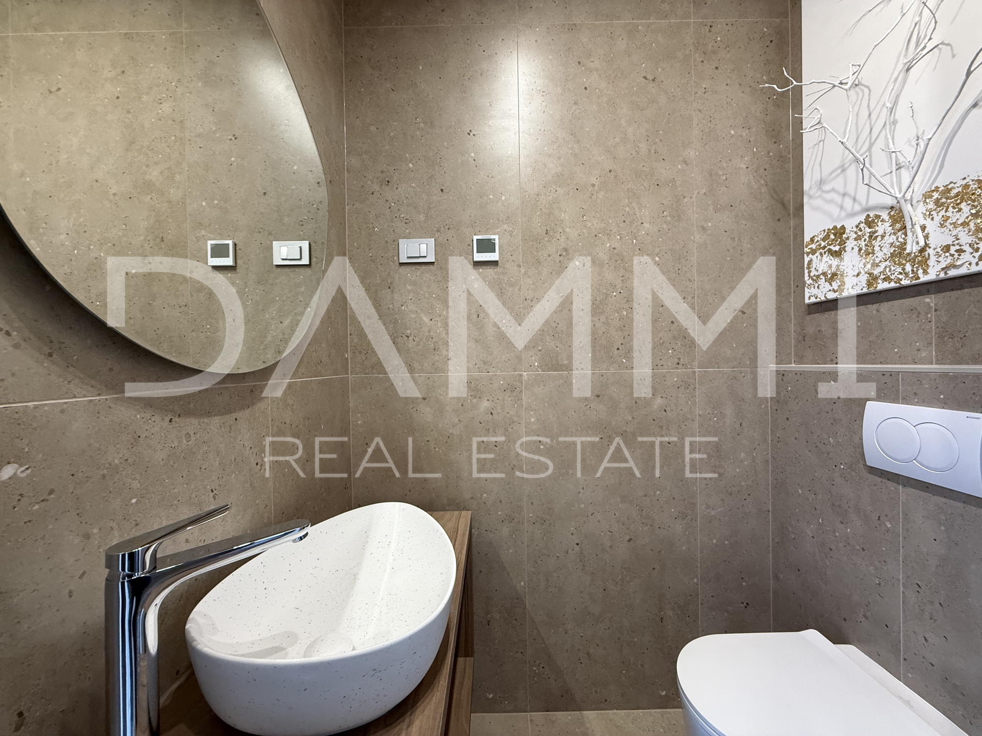 ISTRA&comma; NOVIGRAD - Nova dvojna ku&cacute;a s bazenom na mirnoj lokaciji