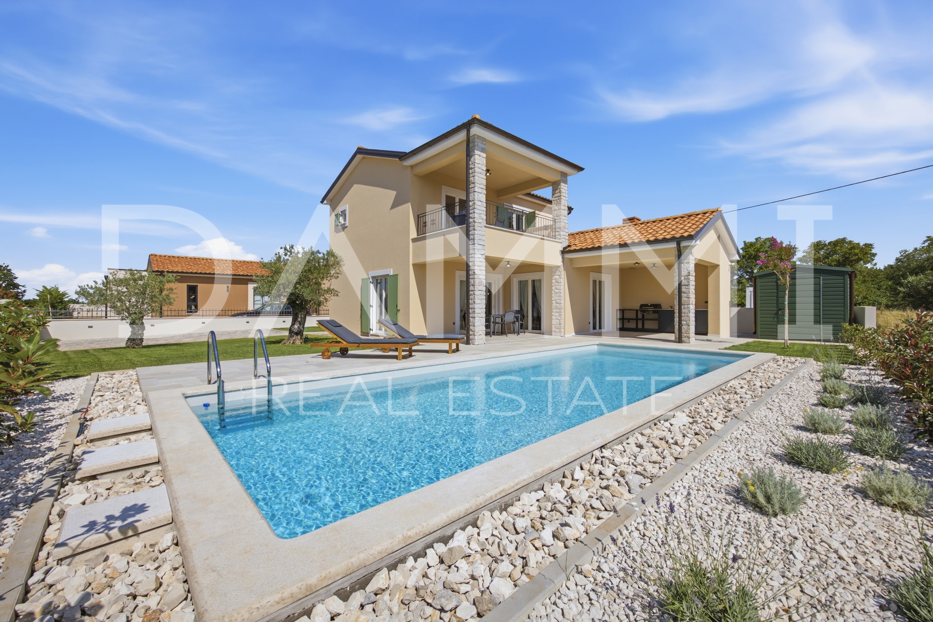 ISTRA&comma; &Zcaron;MINJ - Mediteranska ku&cacute;a s bazenom