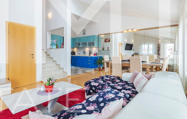 Istra&comma; Pula-Nova Veruda&comma; stan na odli&ccaron;noj lokaciji