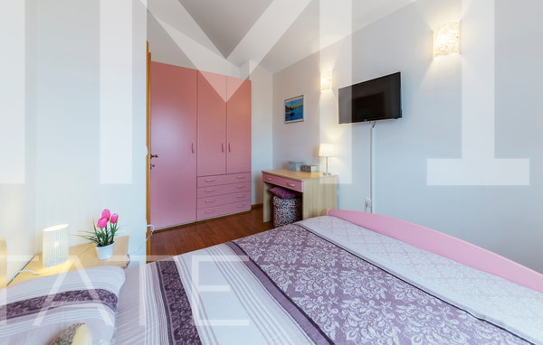 Istra&comma; Pula-Nova Veruda&comma; stan na odli&ccaron;noj lokaciji