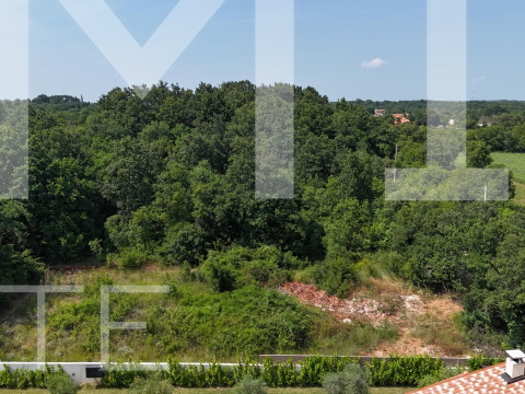 Istra&comma; Mar&ccaron;ana&comma; zemlji&scaron;te sa dozvolom za gradnju vile&comma; blizina mora