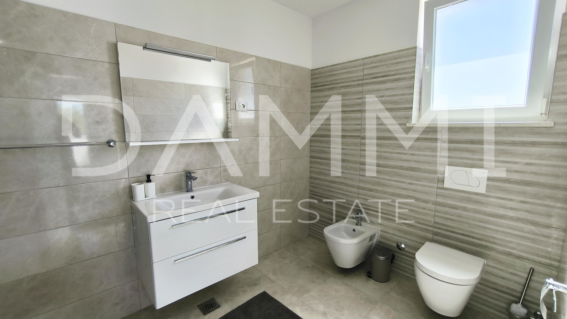 Istra&period; Vodnjan - vila sa bazenom&comma; predivna oku&cacute;nica