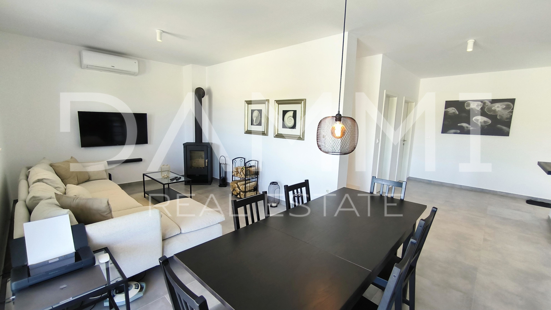 Istra&period; Vodnjan - vila sa bazenom&comma; predivna oku&cacute;nica