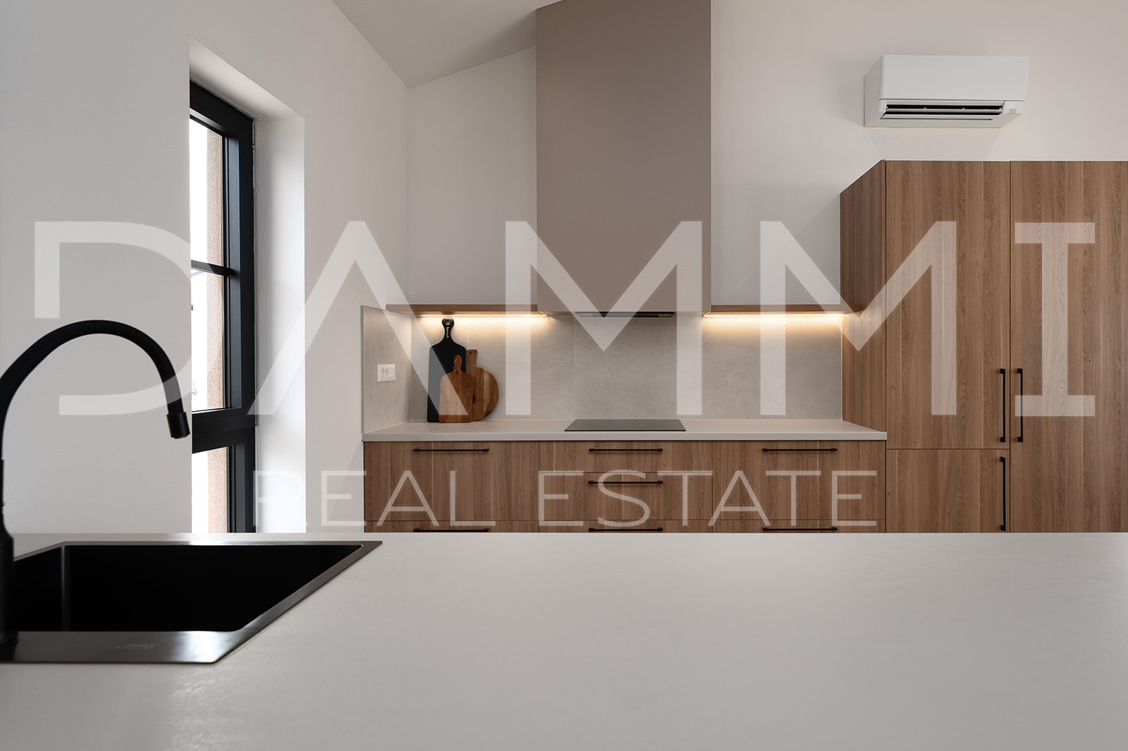 ISTRIA, ŽMINJ - Charming single-storey house with swimming pool