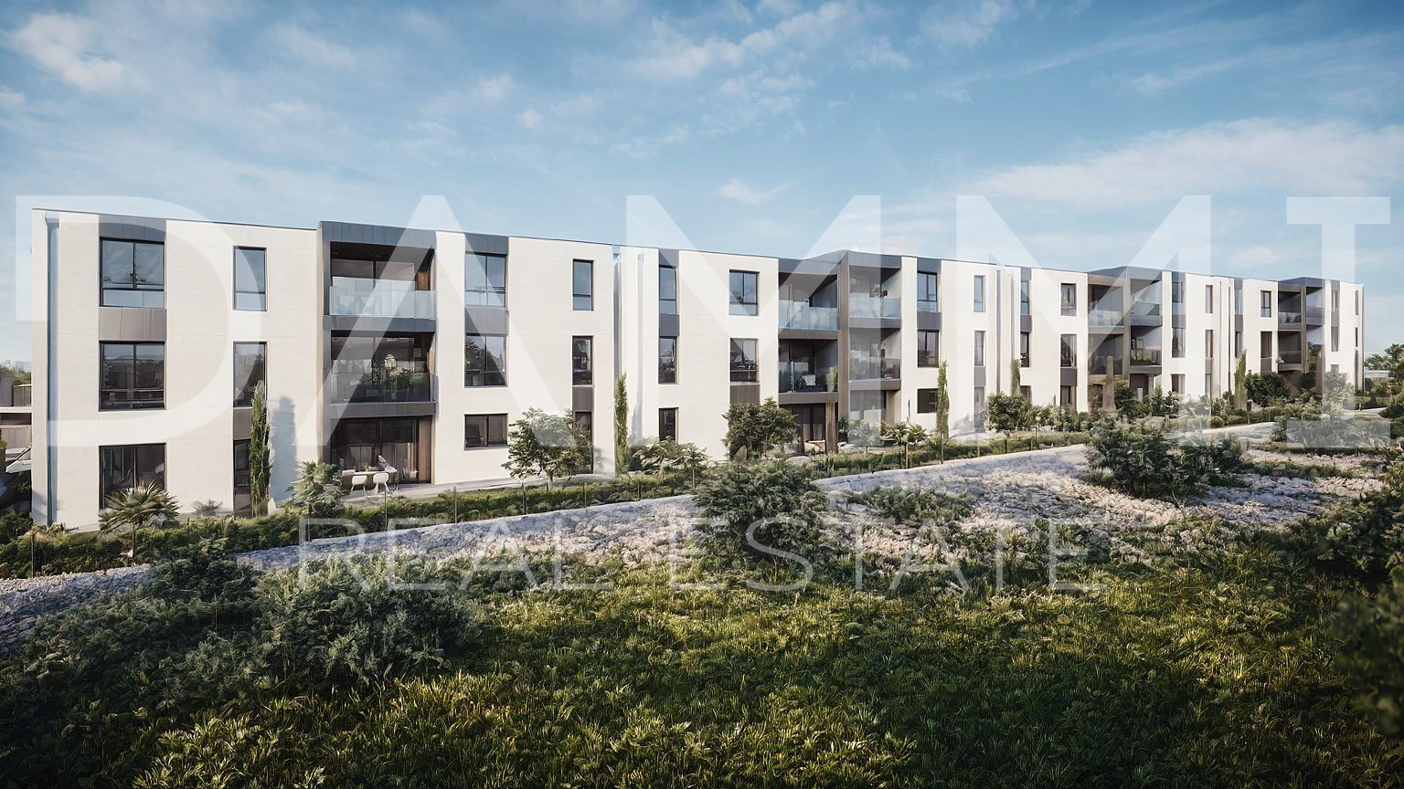 Istra&comma; Pula&comma; &scaron;iri centar&comma; ve&cacute;i komforan stan sa 3 sobe