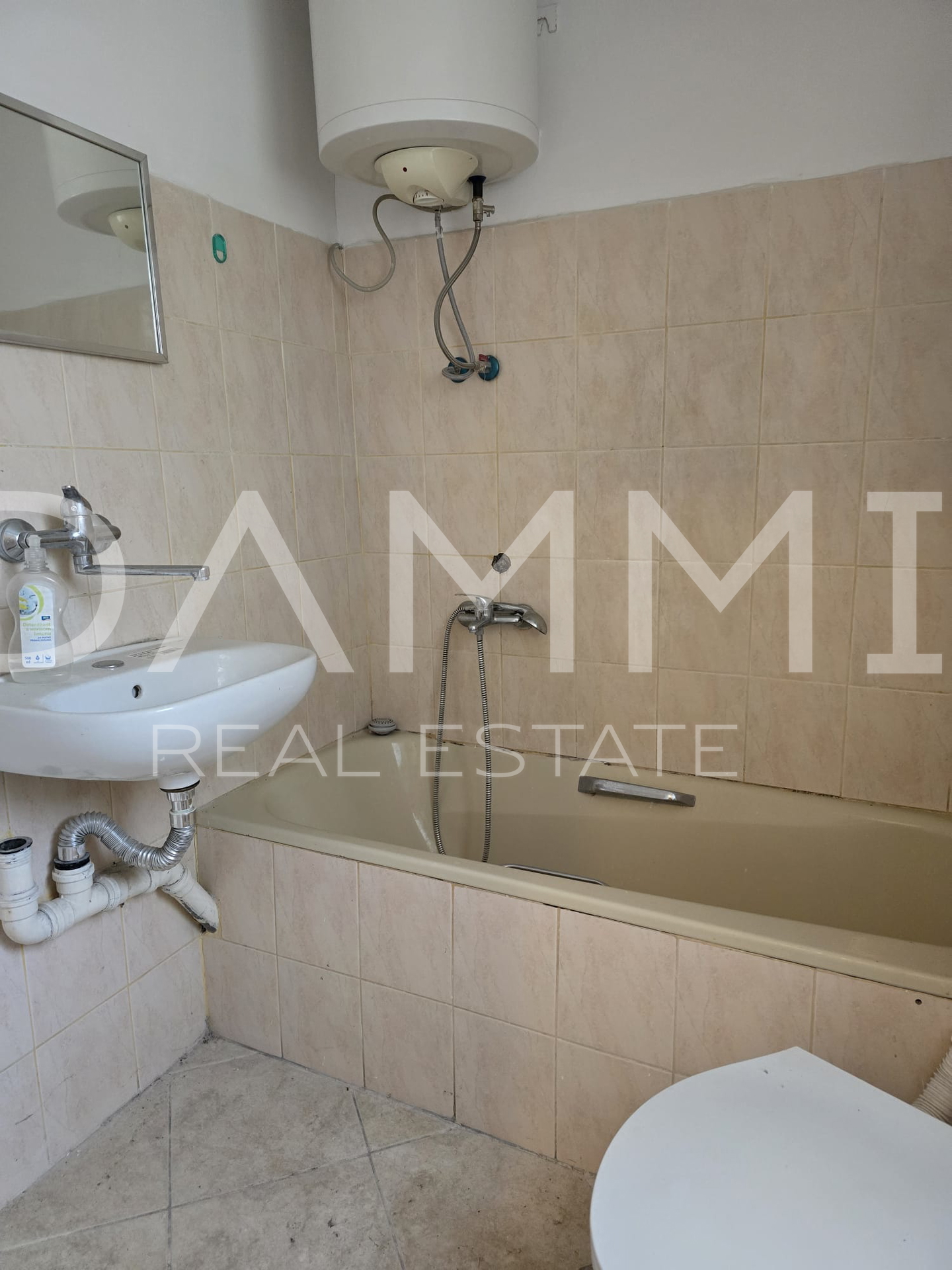Apartment&comma; 140 m2&comma; For Sale&comma; Pula - Centar