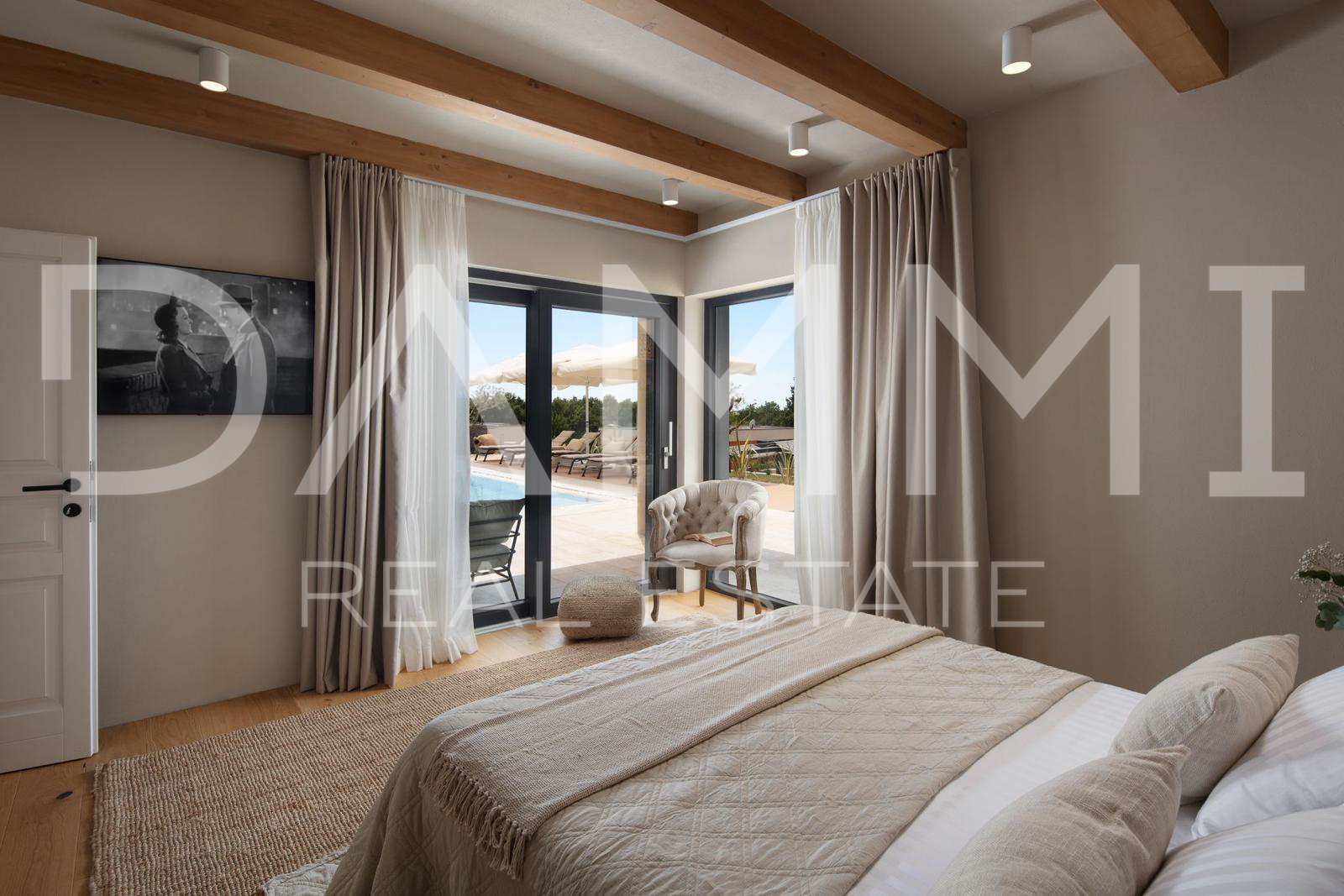 ISTRA&comma; TINJAN - Designer villa with pool and wellness center