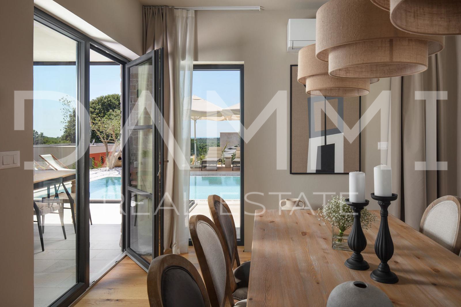 ISTRA&comma; TINJAN - Designer villa with pool and wellness center