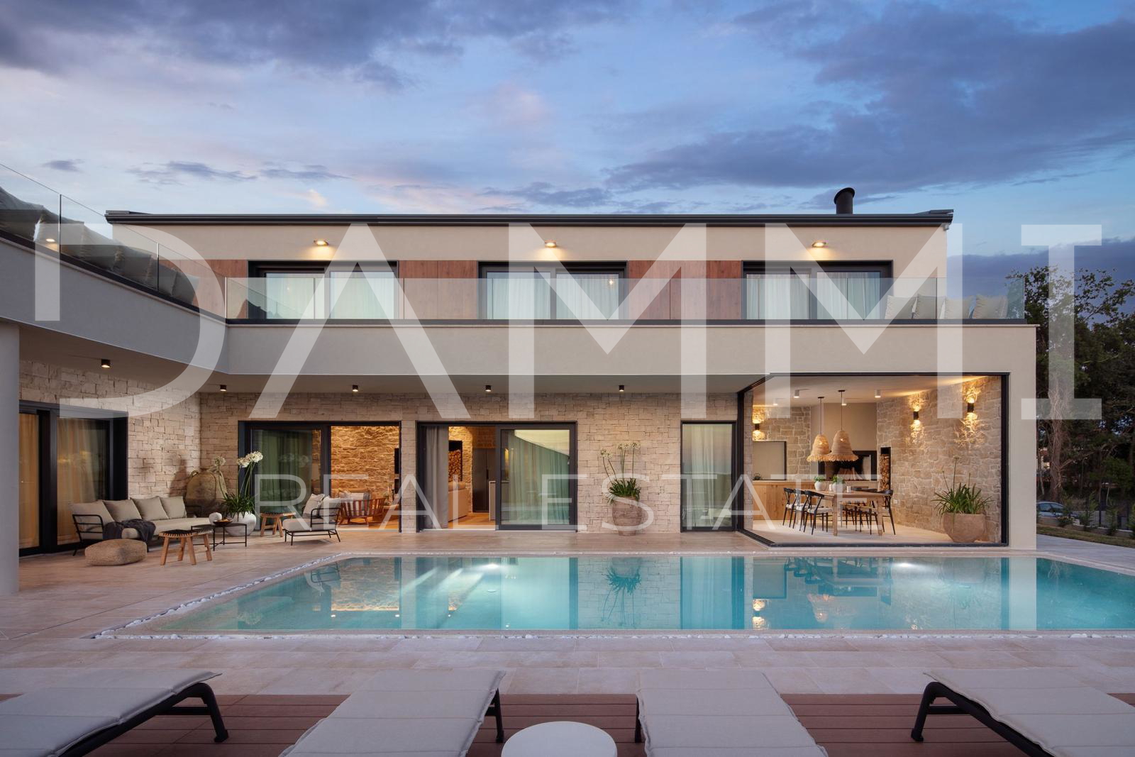 ISTRA&comma; TINJAN - Designer villa with pool and wellness center