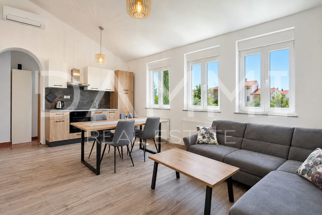 Istria, Valbandon, fully renovated and furnished two-bedroom apartment