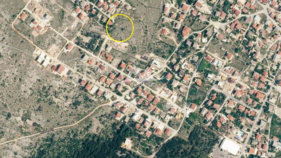 RA&Zcaron;ANAC - GRA&Dstrok;EVINSKO ZMLJI&Scaron;TE 434 M2 - 85&period;000 &euro;&euro;