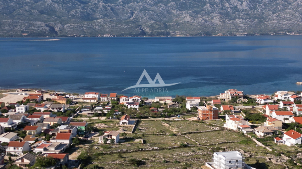 RA&Zcaron;ANAC - GRA&Dstrok;EVINSKO ZMLJI&Scaron;TE 434 M2 - 85&period;000 &euro;&euro;