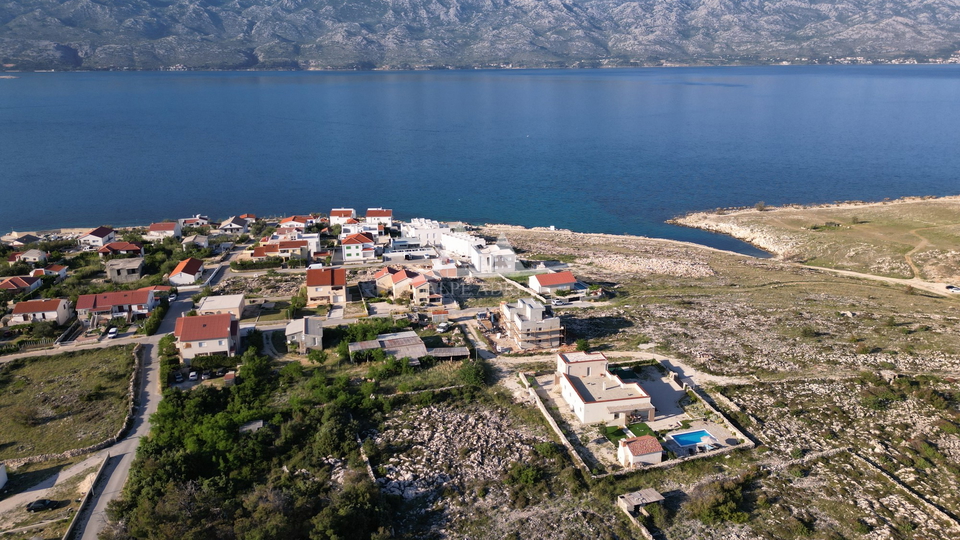 RA&Zcaron;ANAC - GRA&Dstrok;EVINSKO ZMLJI&Scaron;TE 434 M2 - 85&period;000 &euro;&euro;