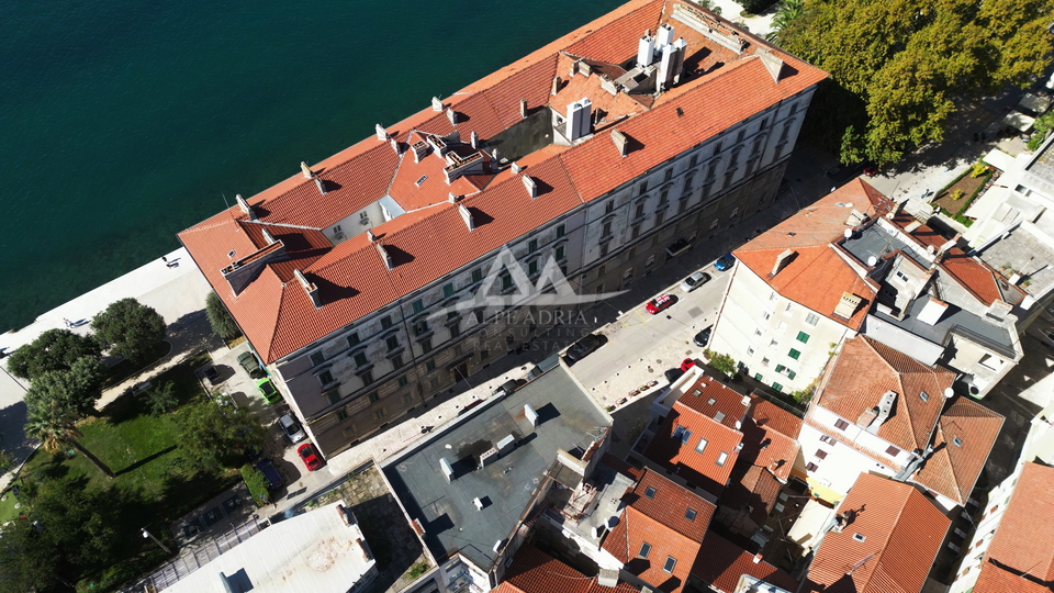 EXKLUZIVNÍ PRODEJ - ATRAKTIVNÍ BYT NA ZADAR RIVA - 694 000 €