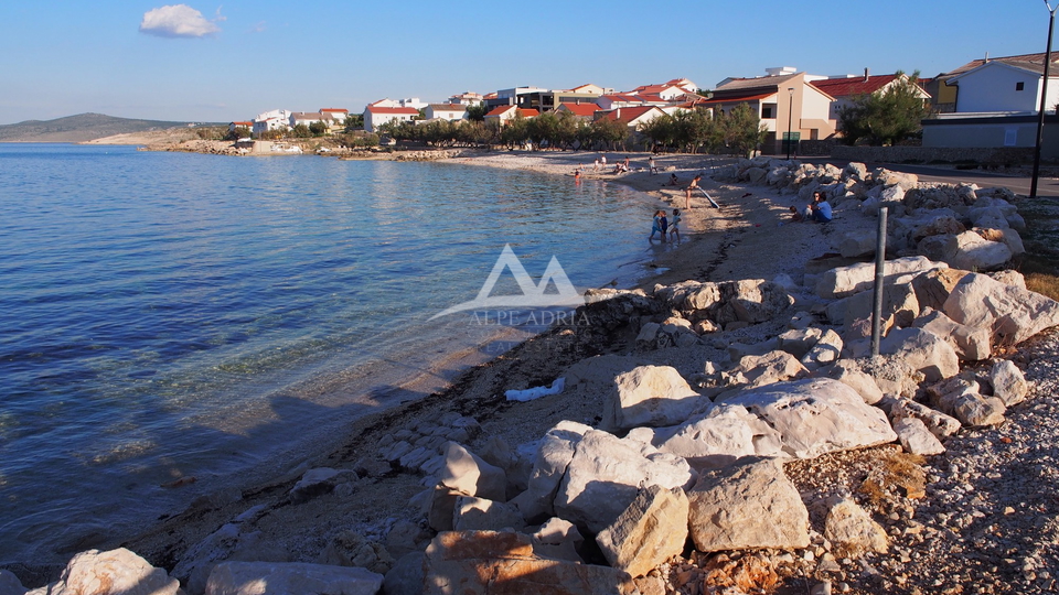 RA&Zcaron;ANAC - GRA&Dstrok;EVINSKO ZMLJI&Scaron;TE 434 M2 - 109&period;000 &euro;