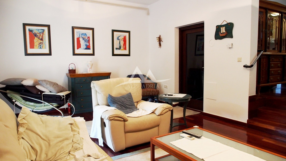 House, 161 m2, For Sale, Zadar - Diklo