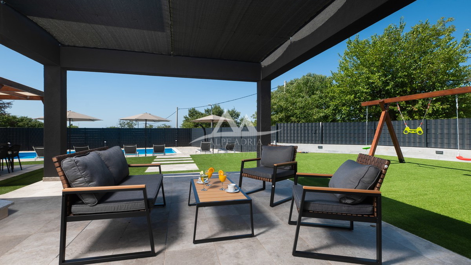 Haus, 220 m2, Verkauf, Suhovare