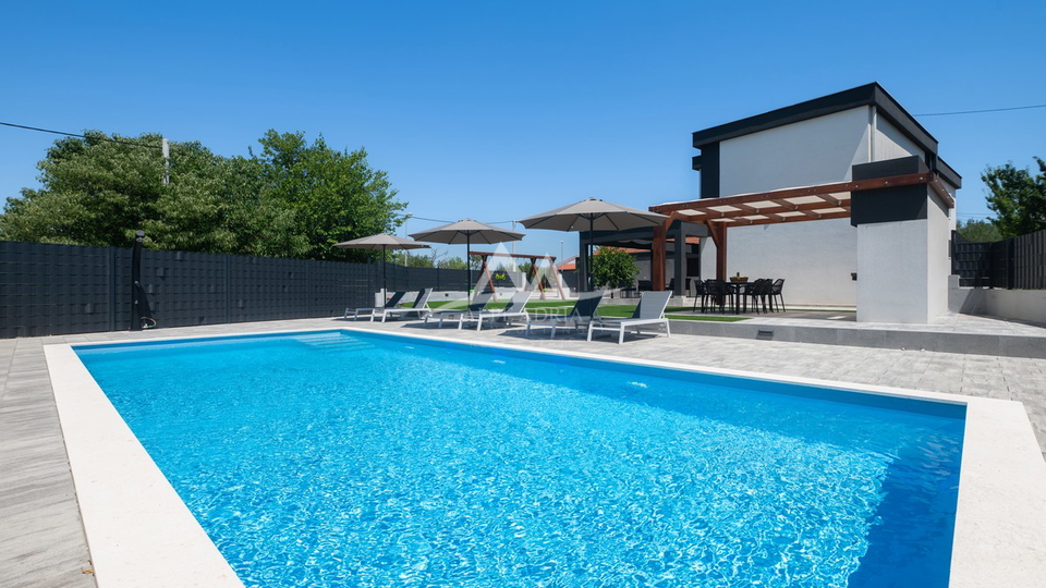Haus, 220 m2, Verkauf, Suhovare