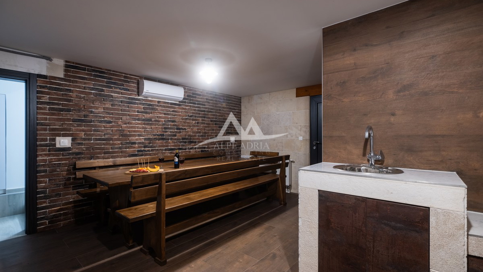 Haus, 220 m2, Verkauf, Suhovare
