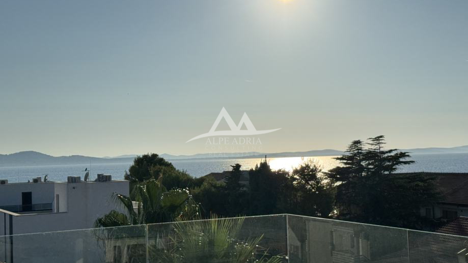 Luxuri&ouml;se Wohnung mit privatem Garten und Jacuzzi &ndash; Diklovac&comma; Zadar