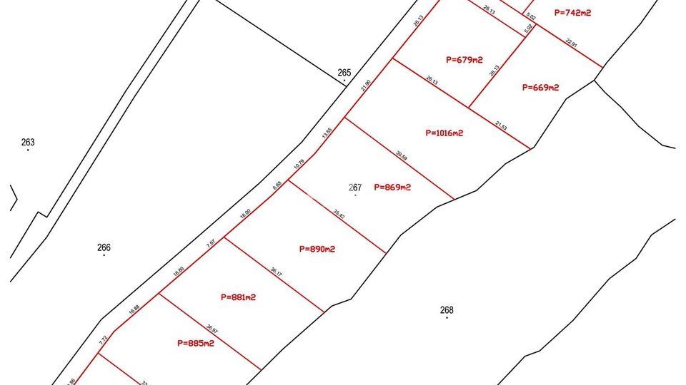 RAŠTANE - STAVEBNÍ POZEMEK 9515 M2 - 856 350 €