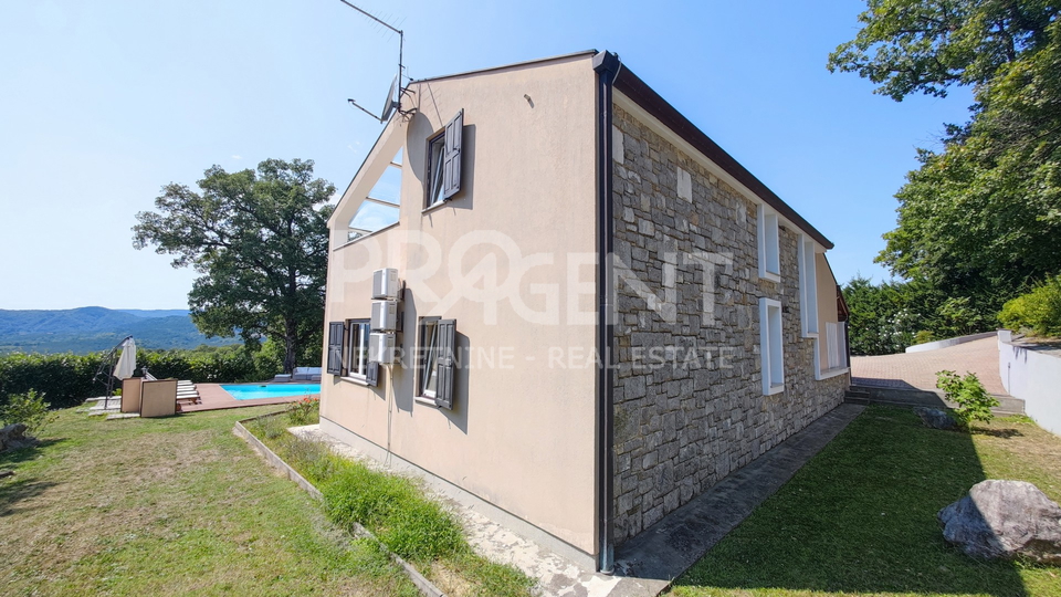 House with swimming pool, BUZET