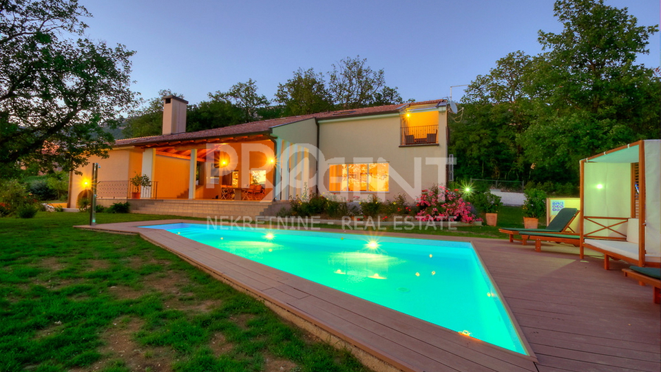 House with swimming pool, BUZET