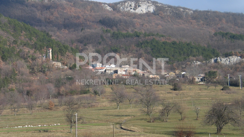 Building land near Lupoglav