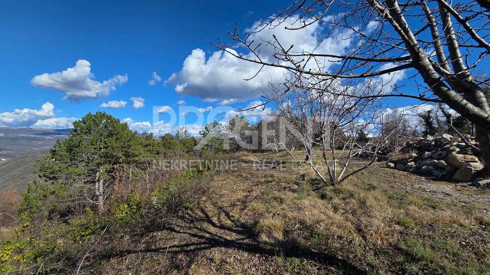 ISTRIEN&comma; SOVINJAK&comma; BAUGRUNDST&Uuml;CK ZU VERKAUFEN