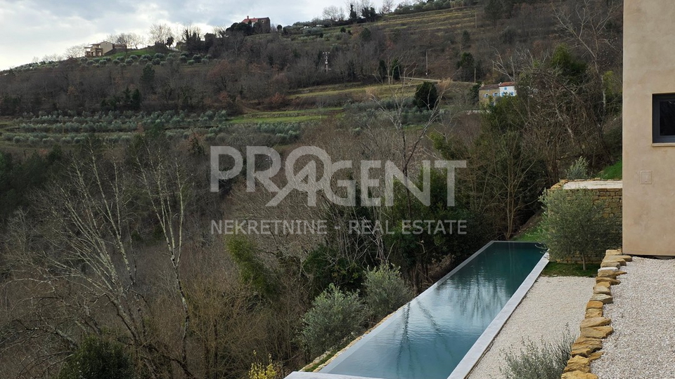 ISTRA&comma; MOTOVUN&comma; VILLA&comma; PRODAJE SE