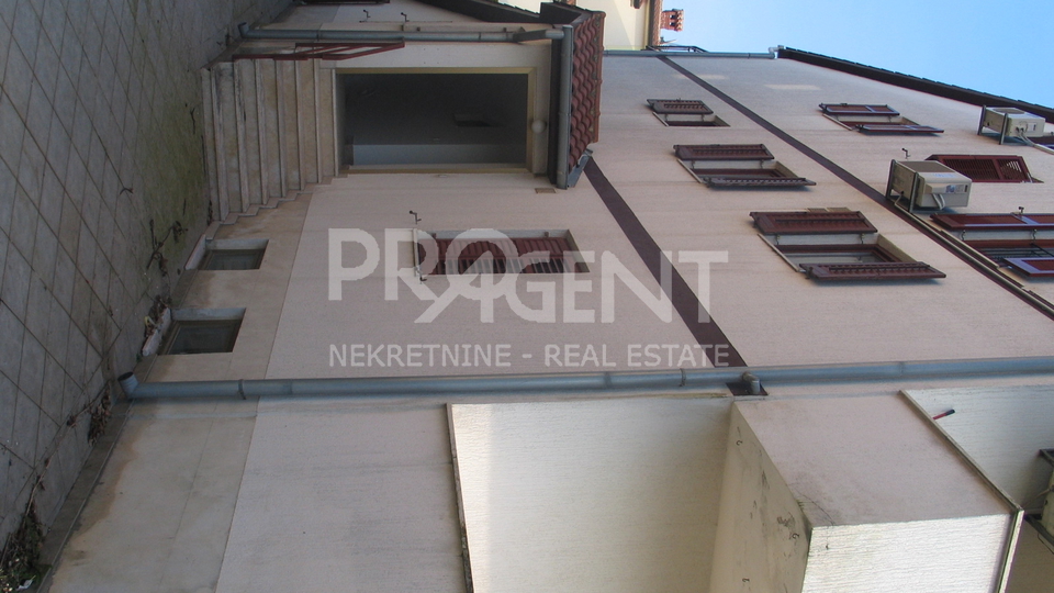 Two level apartment in Poreč