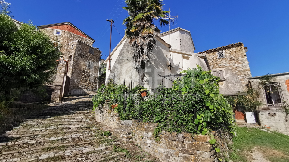 House, 60 m2, For Sale, Motovun