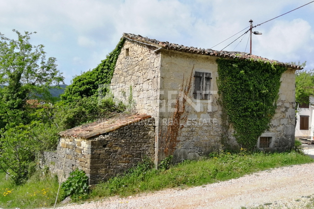 Istria, old stone house for adaptation