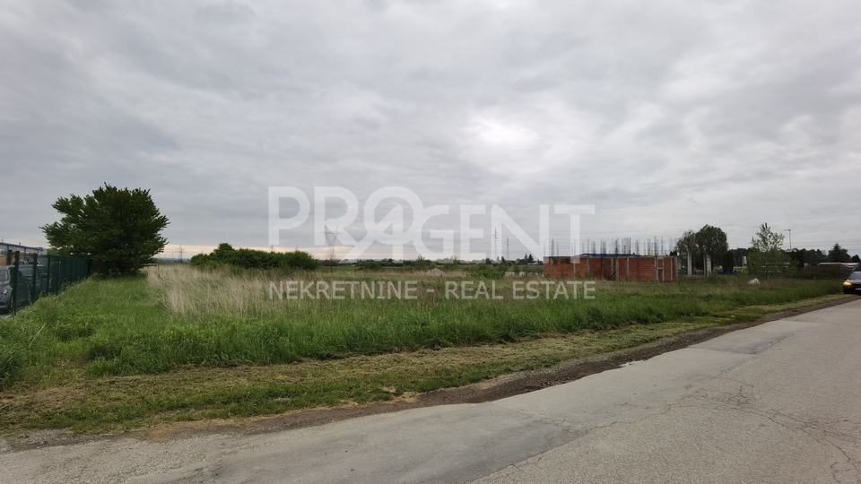 Land, 5619 m2, For Sale, Velika Gorica - Kuče