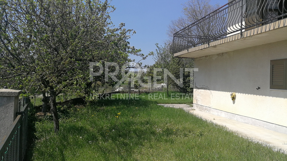 House, 204 m2, For Sale, Lupoglav - Vranja