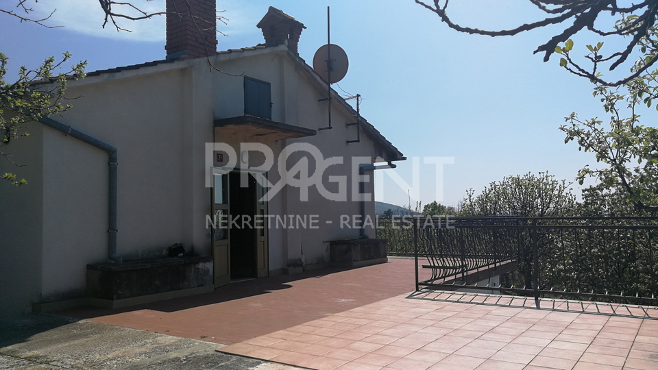 House, 204 m2, For Sale, Lupoglav - Vranja