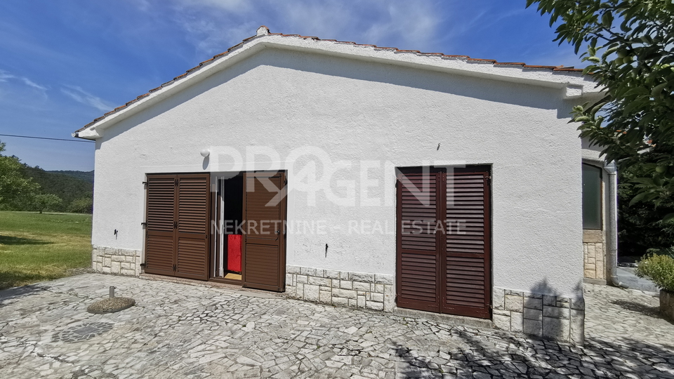 House, 169 m2, For Sale, Buzet